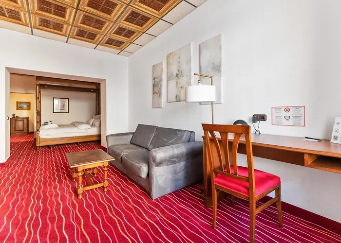 King's First 4* Munich