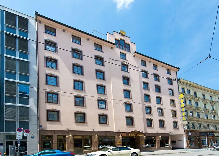 King's First 4* Munich