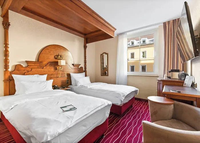 King's First Hotel 4*