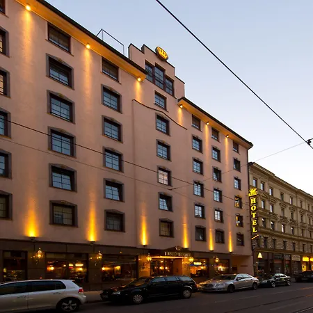 King's First Hotel 4*
