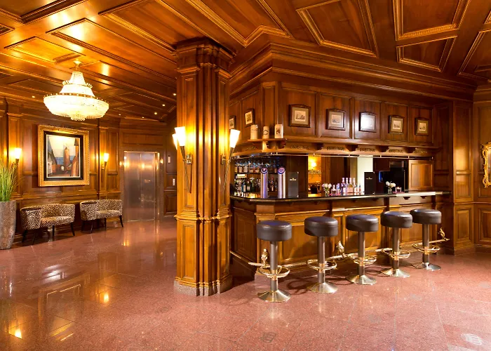 King's First Hotel 4*