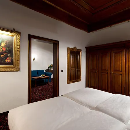 King's First 4* Munich