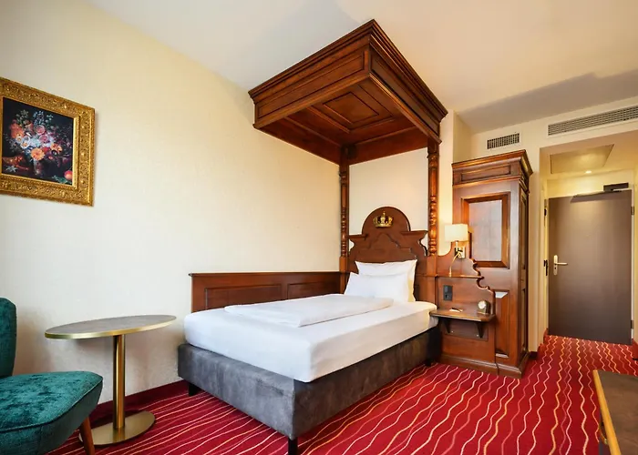 King's First מינכן